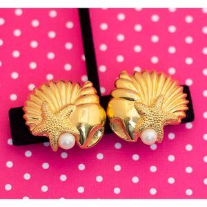 Vintage Beach Beauty Clip On Earrings by Avon - P7